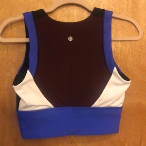 Lululemon sports bra/crop top